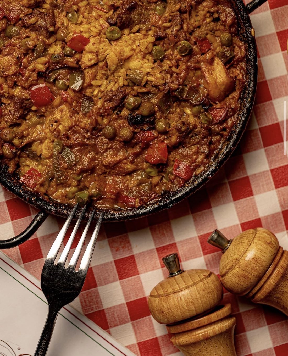 Paella at TAPEO