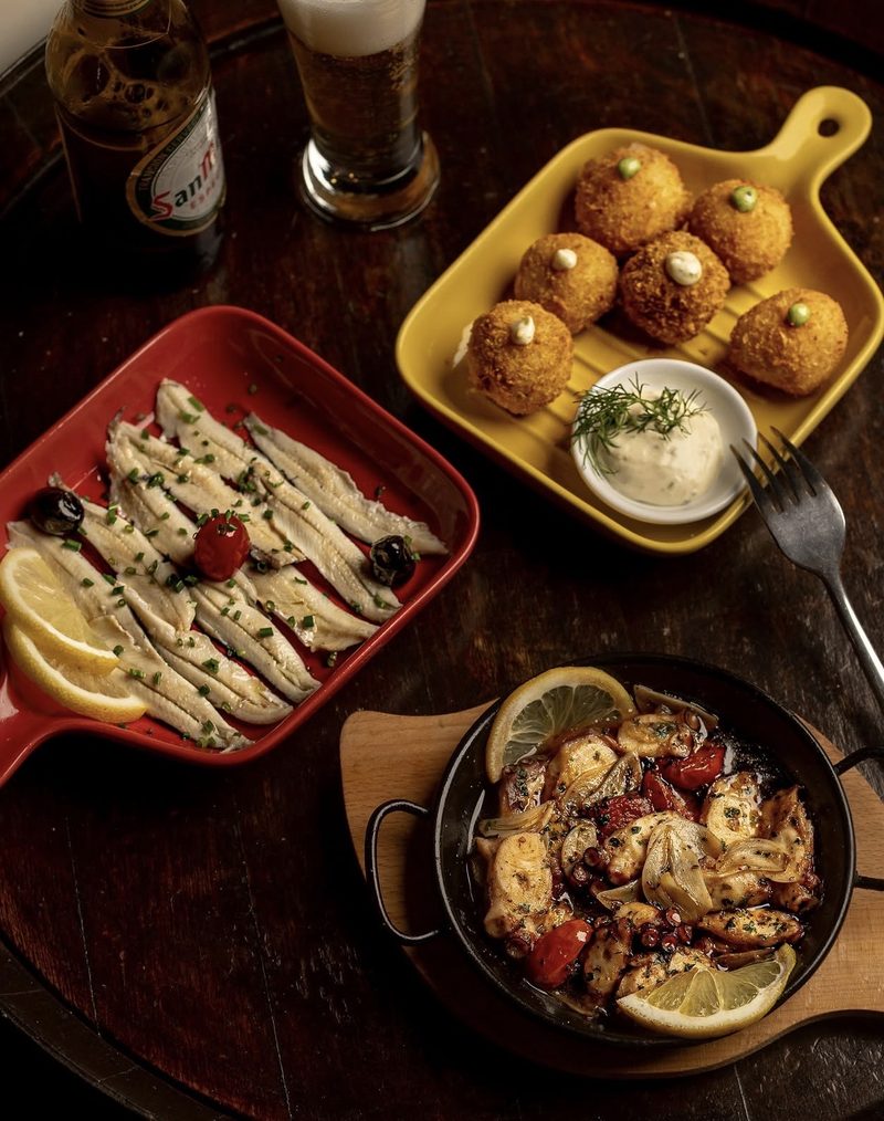 Tapas to share at TAPEO
